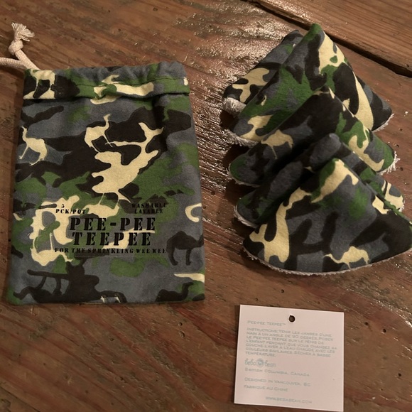 Wee Wee Tent for baby Boys - Picture 1 of 5